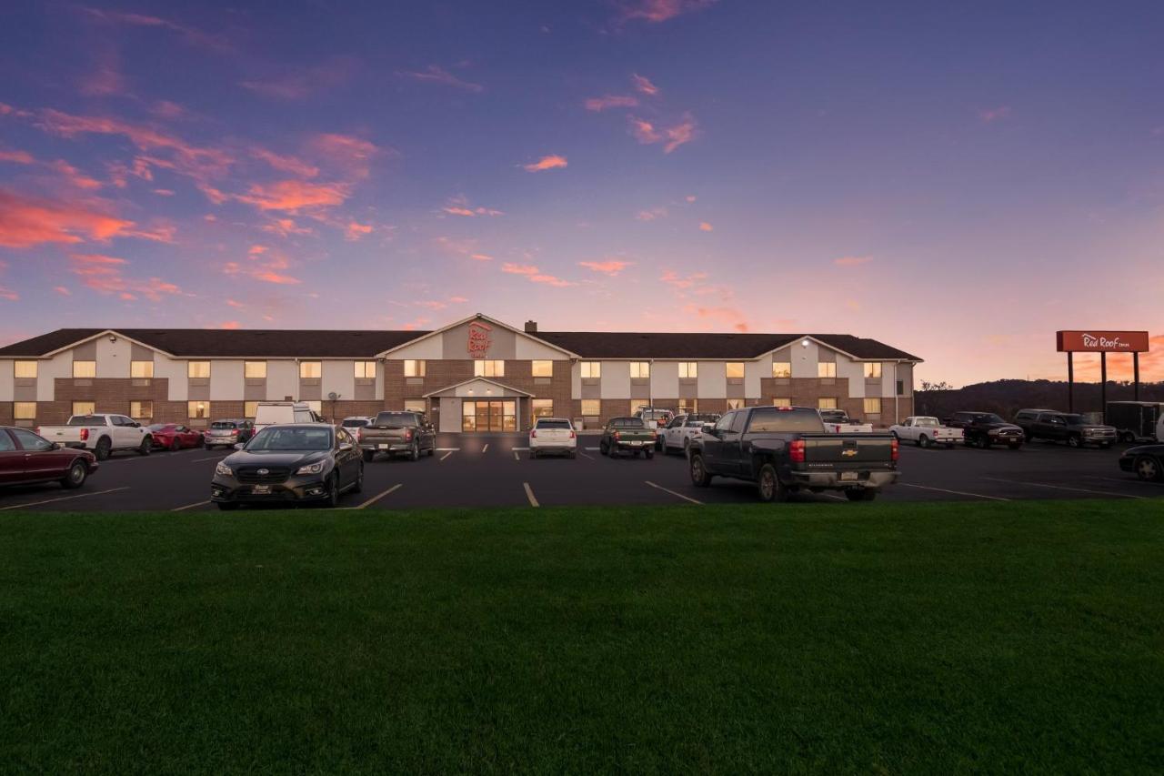 Red Roof Motel 2*